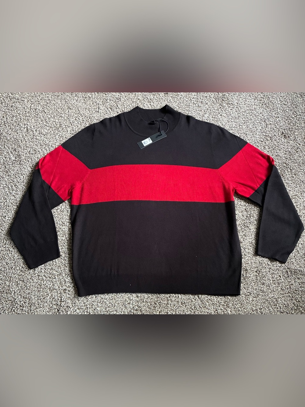 🎉 4/$25 NWT Men’s NovaMen Brand Black Sweater with Red Stripe